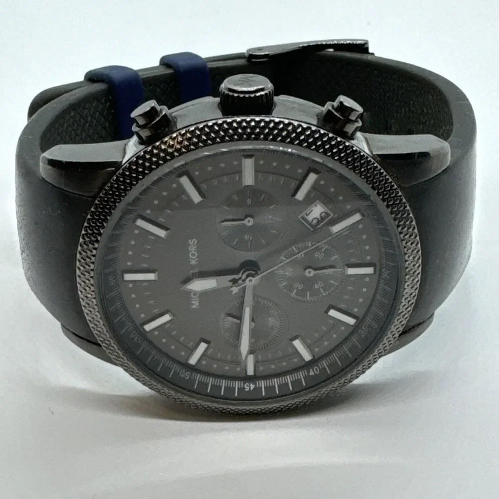 Michael Kors Scout MK8241 Women's Black Silicone Strap Analog Dial Watch JNA306